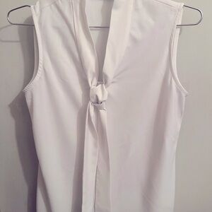 Kasper White Sleeveless Blouse with Tie Detail